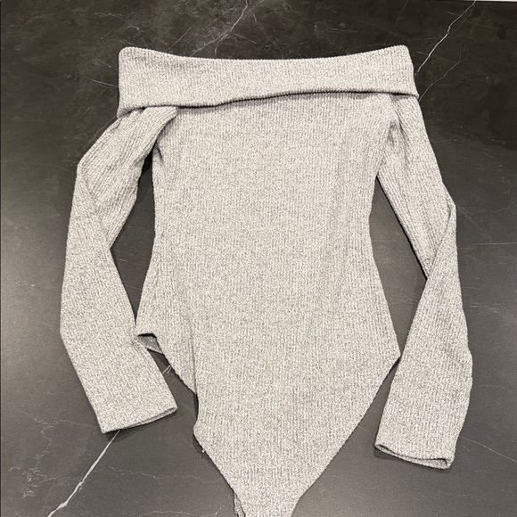 Off Shoulder Gray Knit Bodysuit - Picture 5 of 5
